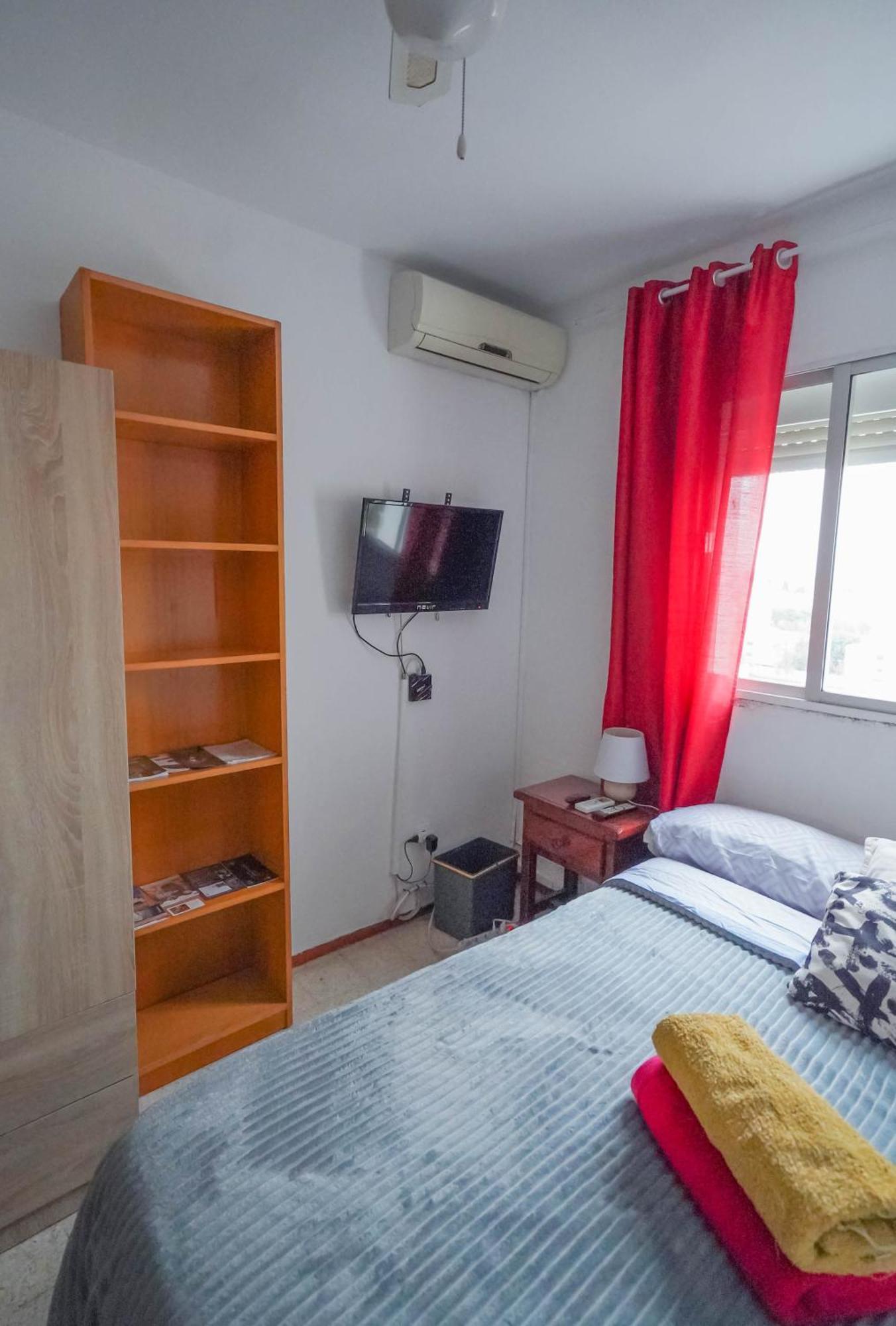 Habitaciones Privadas Con Cama Doble En Sevilla 外观 照片